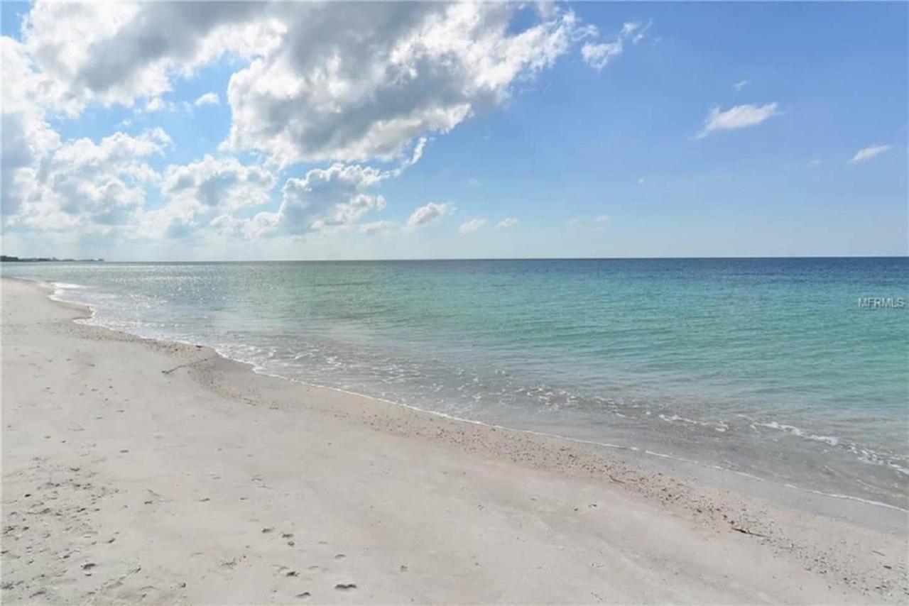 Paradise Heated Pool Near Img & Siesta Key Holiday home